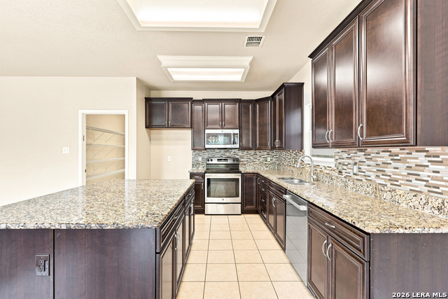 17238 Eldon Rock Property Photo 16