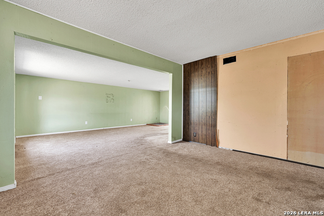 430 Lanier Property Photo 8