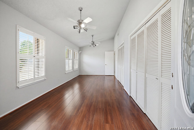 10914 Link Property Photo 30