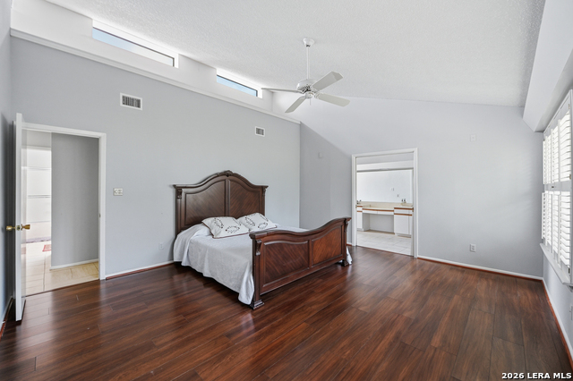 10914 Link Property Photo 43