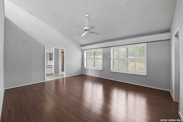 10914 Link Property Photo 47