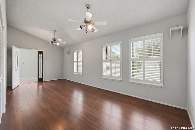 10914 Link Property Photo 48