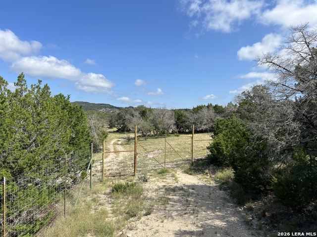 145 E Hunter Property Photo 14