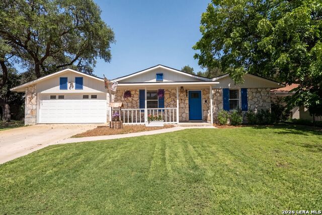 8814 Pertshire St Property Photo 1
