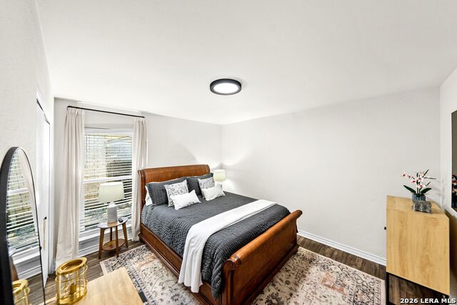 8814 Pertshire St Property Photo 13