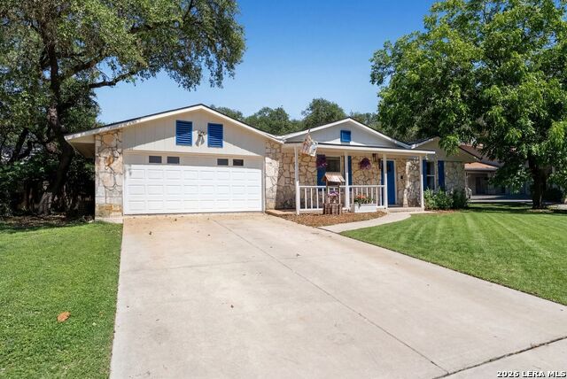 8814 Pertshire St Property Photo 25