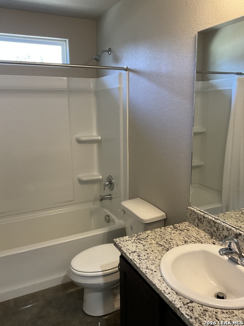 578 Misty Gln Property Photo 12