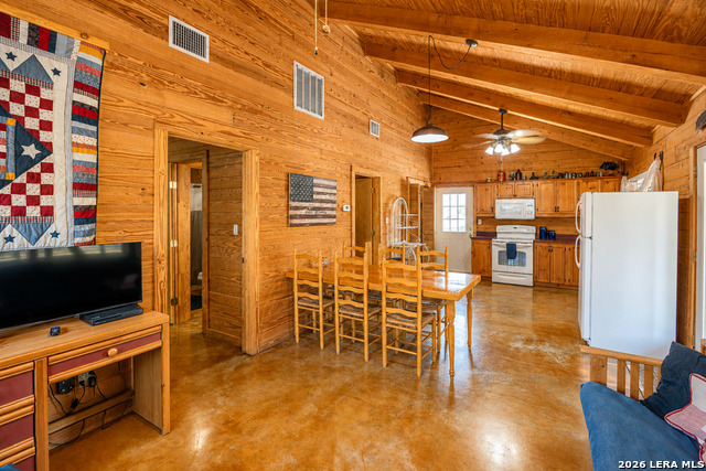 28 Private Road 3855 Property Photo 14