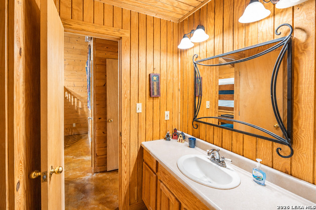 28 Private Road 3855 Property Photo 17