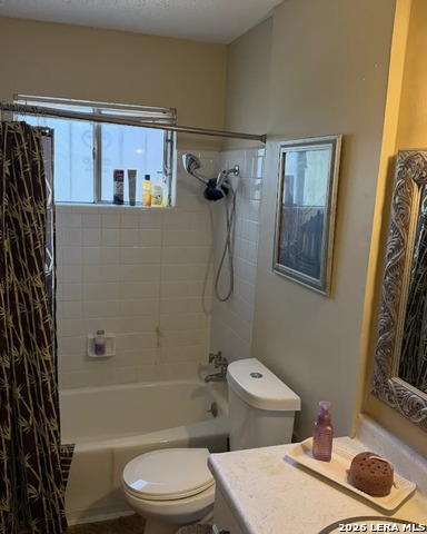 442 Solar Dr Property Photo 8