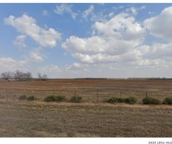 00 Fm 472 Property Photo 3