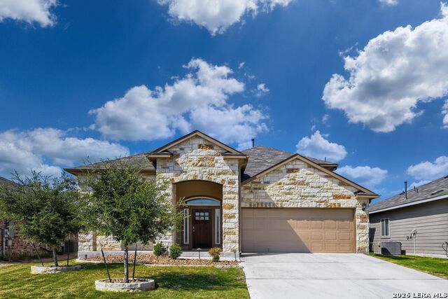 413 Blue Stem Road Property Photo 1