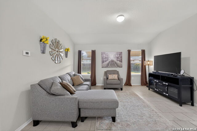 4034 Salado Crst Property Photo 15