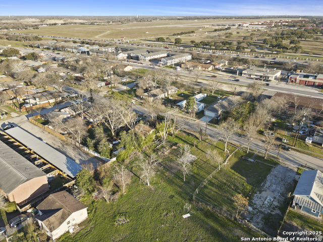 217 E Lindbergh Blvd Property Photo 20