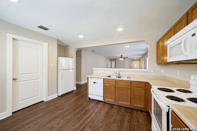 7915 Oak Pointe Property Photo 24