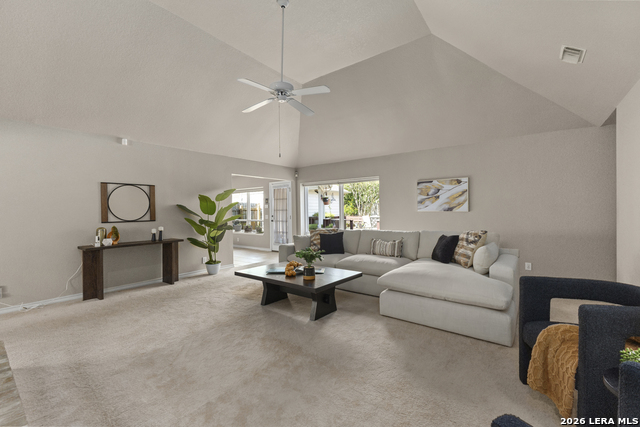 13708 Shavano Walk Property Photo 10