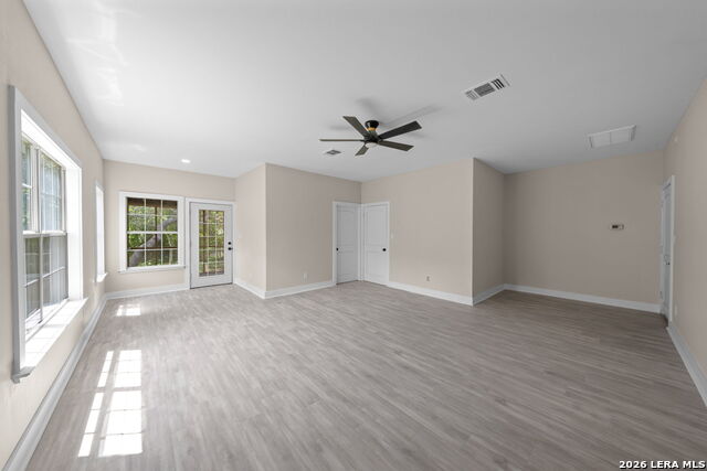 242 Lillian Dr Property Photo 12