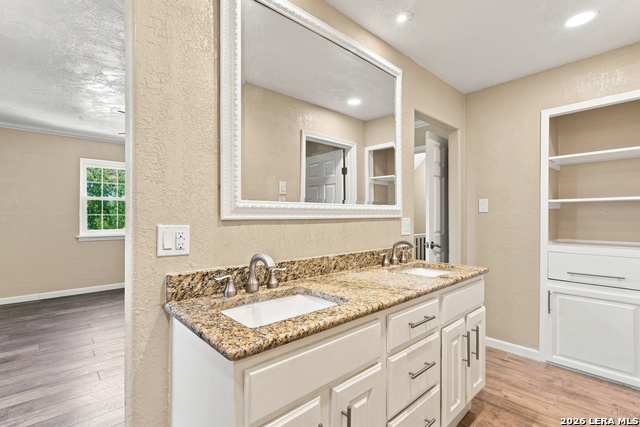 410 Misty Water Property Photo 16