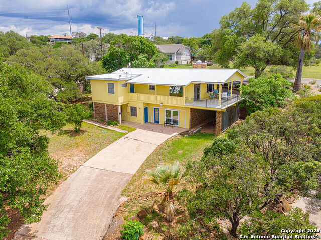 100 Kings Property Photo 39