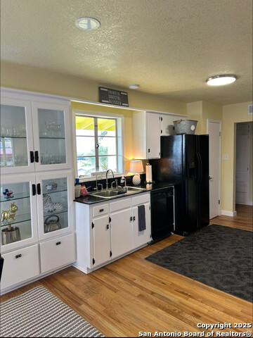 100 Kings Property Photo 52