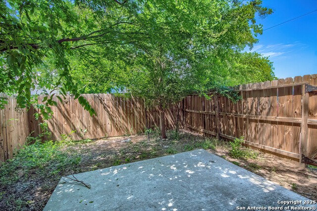 519 Arthur St Property Photo 14