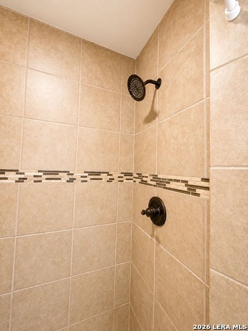 2714 Oak Manor Dr Property Photo 19
