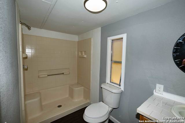 393 Deer Valley St Property Photo 20