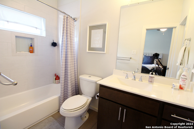 236 E Cevallos Property Photo 21