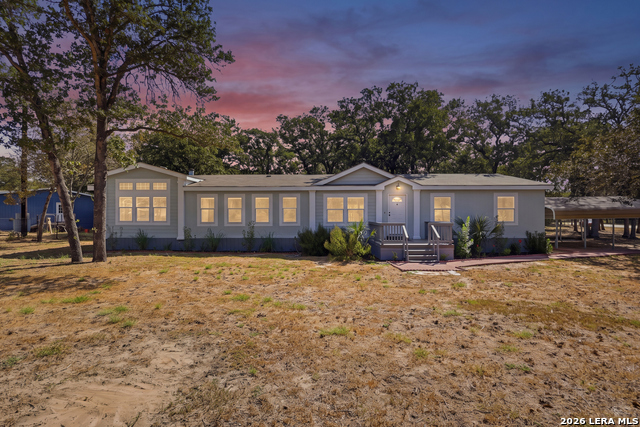 180 Sandy Oaks Property Photo 2
