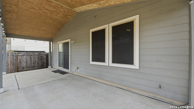4925 Hallies Garden Property Photo 12