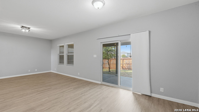 4925 Hallies Garden Property Photo 48