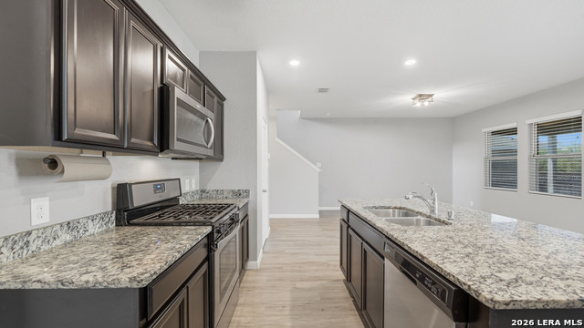 4925 Hallies Garden Property Photo 52