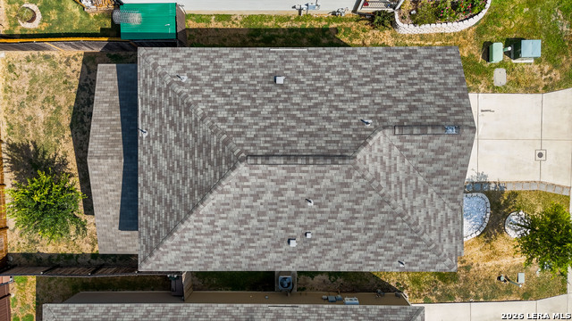 4925 Hallies Garden Property Photo 66