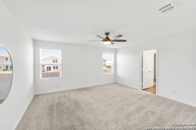 5639 Pearl Mdw Property Photo 10