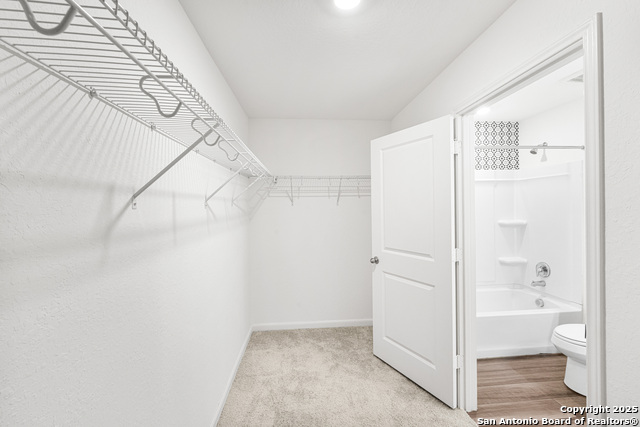 5639 Pearl Mdw Property Photo 15
