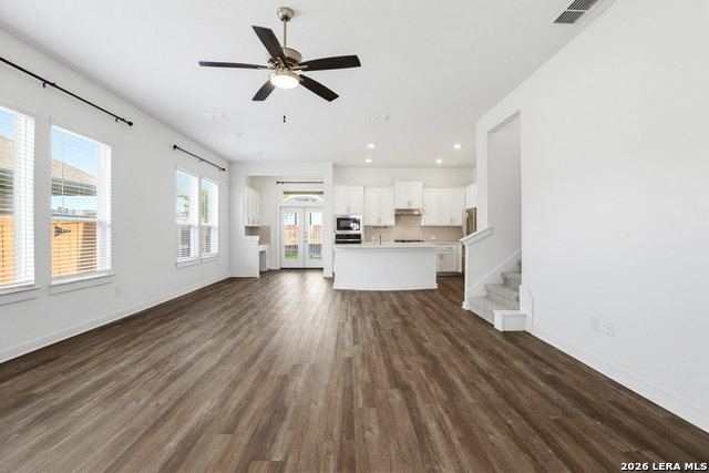 217 Snowbell Property Photo 5