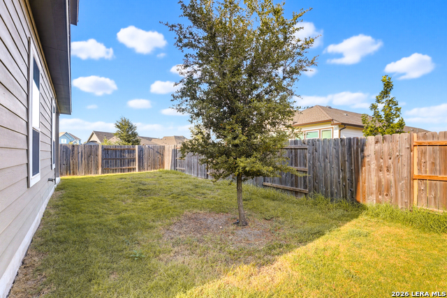 217 Snowbell Property Photo 27