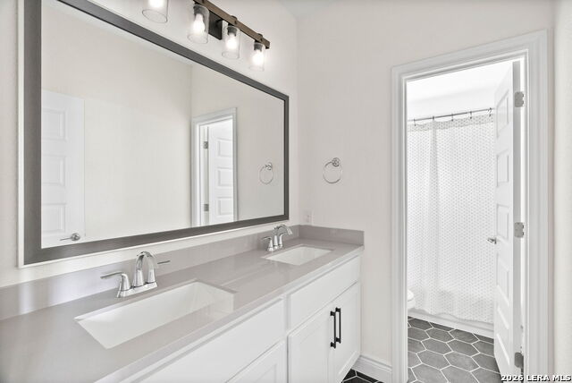 92 Simpatico Property Photo 17