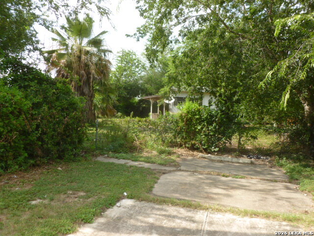 5439 Gwenda Lea Property Photo 3