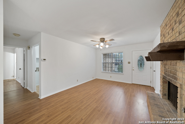 9438 Valley Dale St Property Photo 9