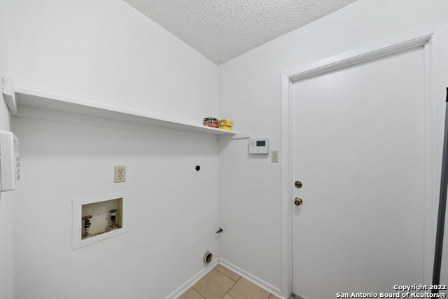 9438 Valley Dale St Property Photo 18