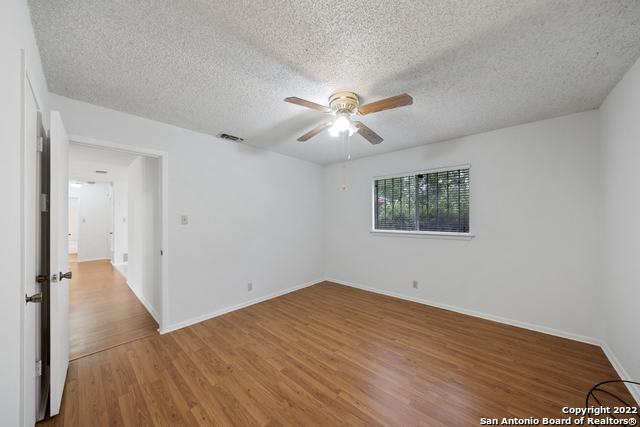 9438 Valley Dale St Property Photo 20