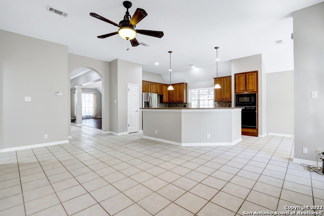8422 Blackcastle Dr Property Photo 12