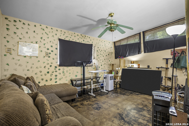 4311 Limpio Property Photo 5