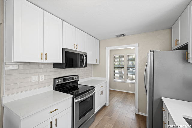 5635 Timber Star Property Photo 16