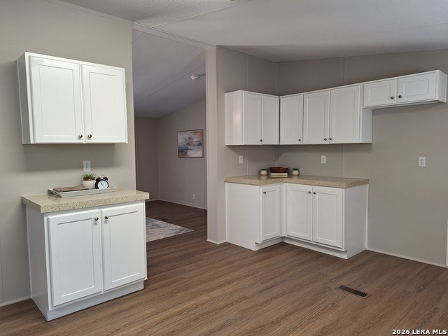 2708 Southern Breeze Property Photo 5