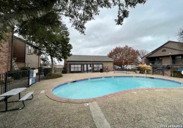 4803 Hamilton Wolfe Property Photo 14
