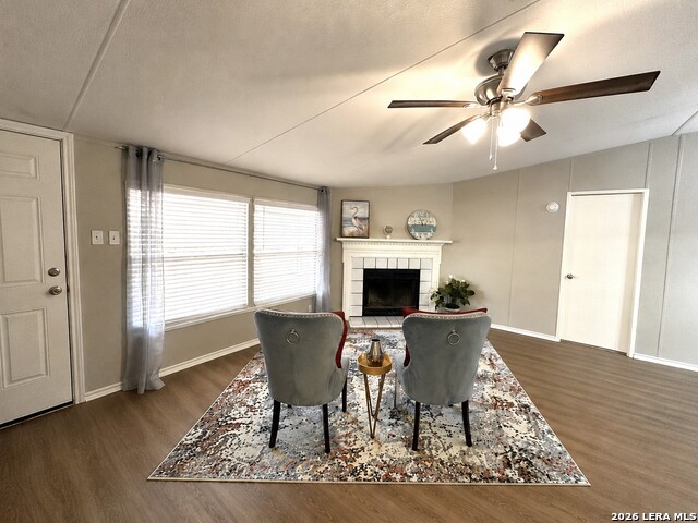7939 Whartons Dock Rd Property Photo 2