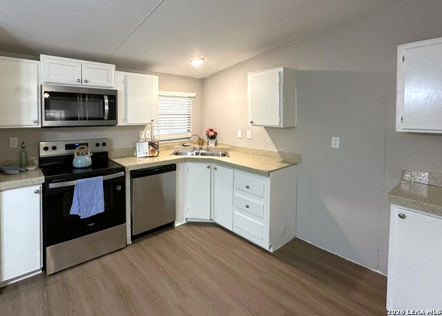 7939 Whartons Dock Rd Property Photo 3