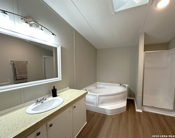 7939 Whartons Dock Rd Property Photo 8